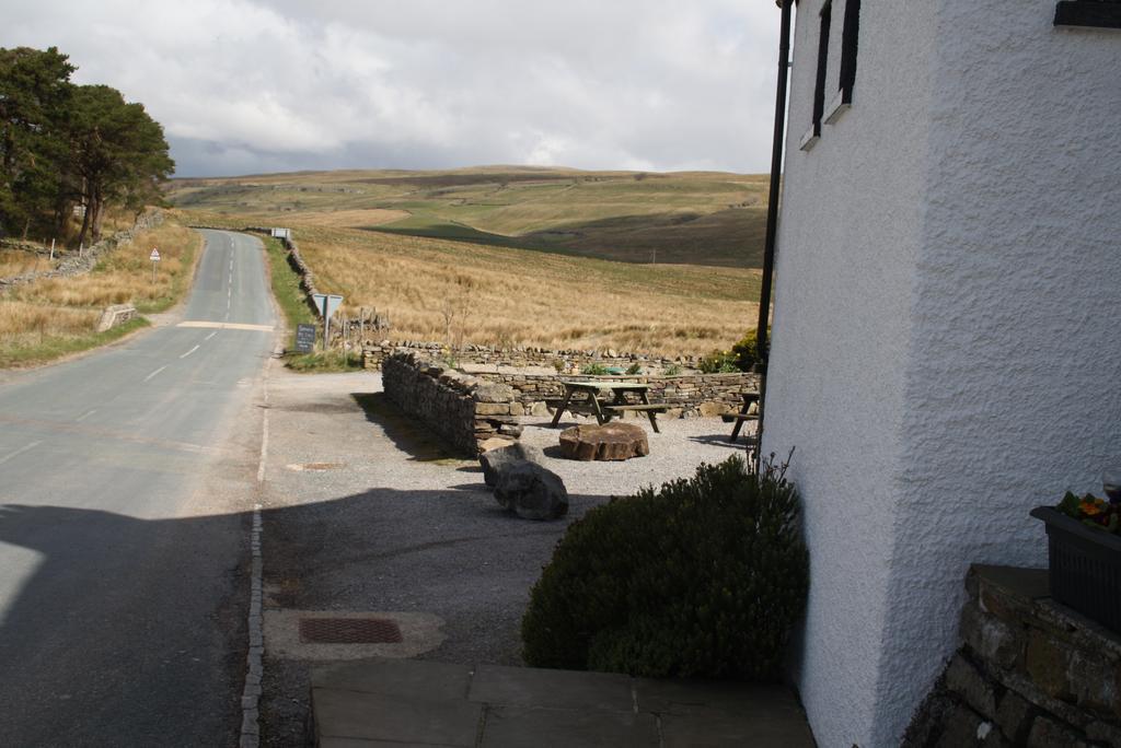 The Moorcock Inn Хос Екстериор снимка